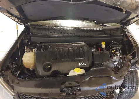 2016 Dodge Journey Crossroad Plus z USA, uszkodzony, nr VIN 3C4PDDGG4GT151532